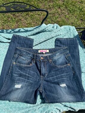 Dollhouse Dark Blue Distressed Capri Jeans